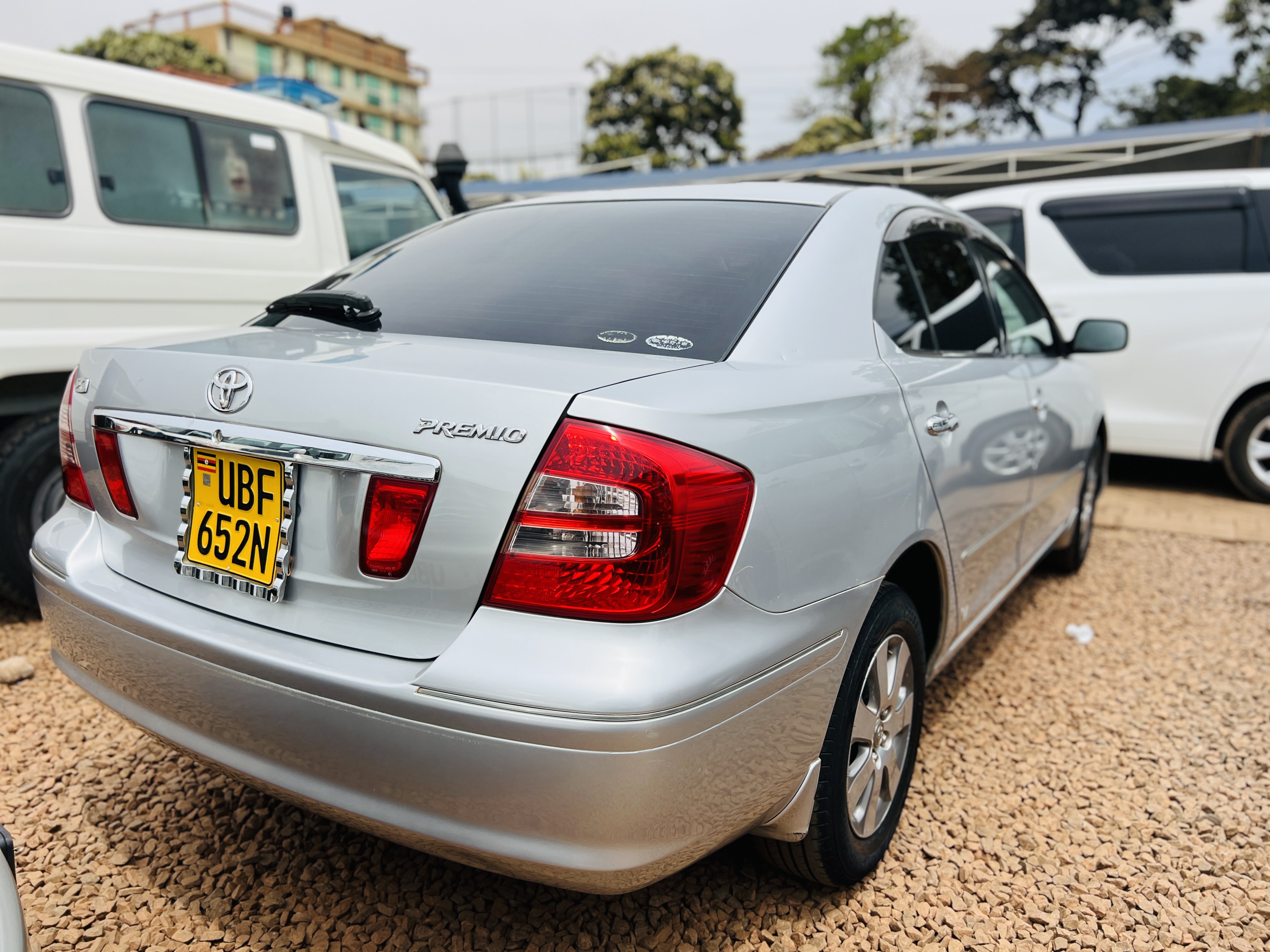 Toyota Premio
